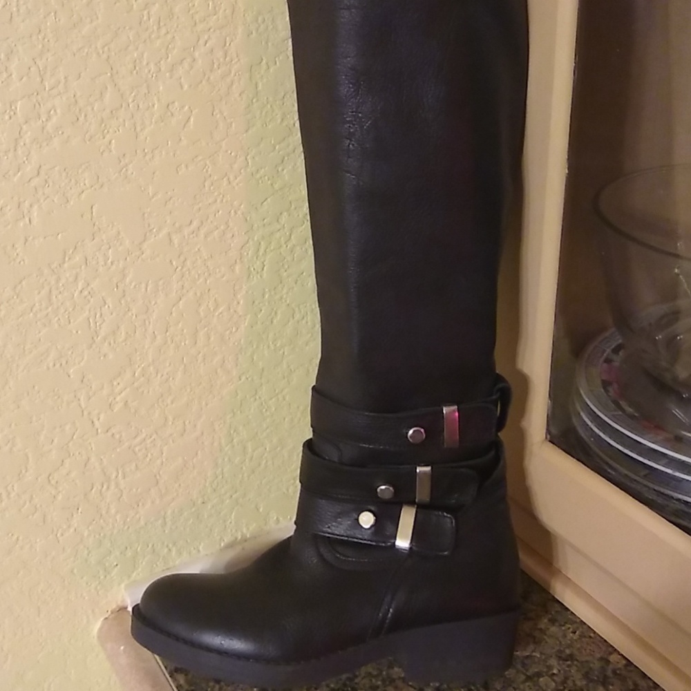 Leather boots